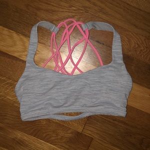 - lululemon sports bra (medium support)